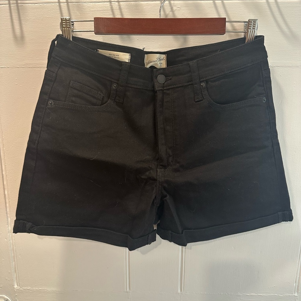 Universal Thread Black Jean Shorts